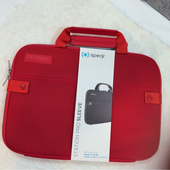 💻 Laptop Case Bag Sleeve – Fits 11-12 inch Devices (NWT) 🔴 - Picture 1 of 8